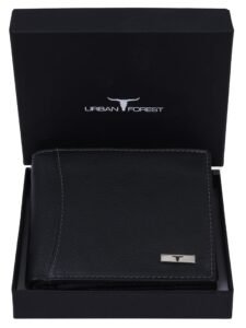 URBAN FOREST Oliver Black Leather Wallet for Men with RFID Protection