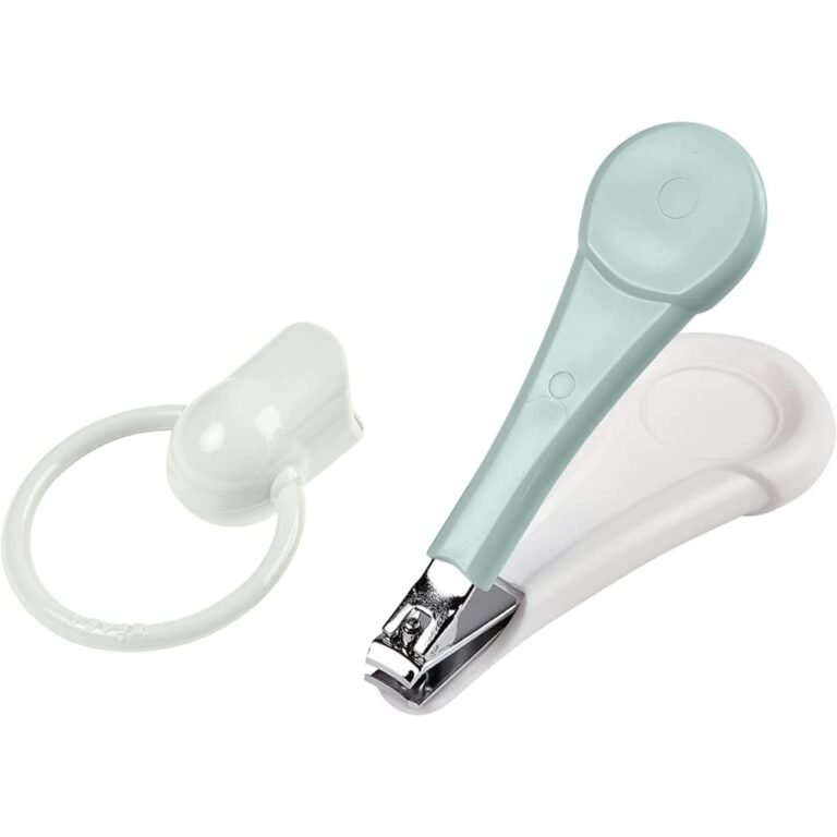 Beaba Baby Nail Clippers for Newborns & Toddlers, Safe Nail Cutter with Rounded Tips, Hygienic Protective Cap, Ergonomic Easy-Grip Handle, baby Nail Care & Grooming Accessory, 0m+, Green Blue
