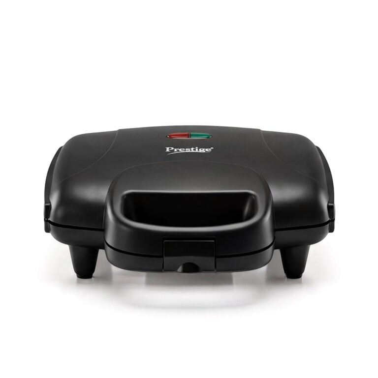 Prestige 800W Sandwich Maker (PSMFD 01)| Black | Heat Resistant Bakelite Body|Non-Stick Coating | Power Indicators | Oil Free Toasting
