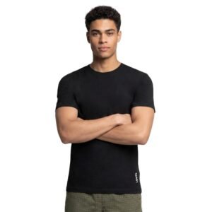 Levi’s 025 Men’s Premium Soft Cotton Solid T-Shirt – Round Neck, Short Sleeves with Side Branding (Pack of 1) Regular Fit