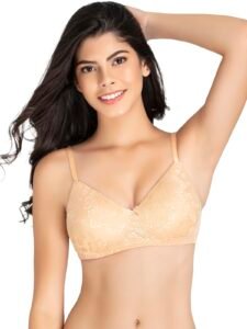Clovia Women’s Lace Lightly Padded Wire Free Everyday Bra