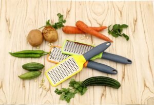 Cheese Grater, vegetable – Colour May Vary, 1 Piece
