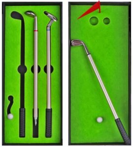 NALAKUVARA Golf Pen Set – Mini Desktop Putting Green With Flag, 3 Colors Metal Club Models Ballpoint Pens & 2 Balls