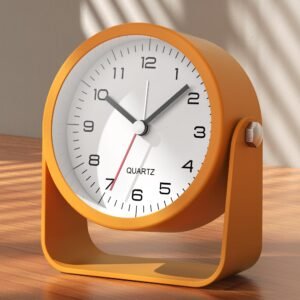 AYRELY® 3.5 Inch Small Analog Alarm Clocks,Battery Operated Desk Clock,Cute Table Clock with Lightï¼ŒAdjustable Angle for Travel,Bedside,Bedroom,Kids,Living Room Decor(Orange)