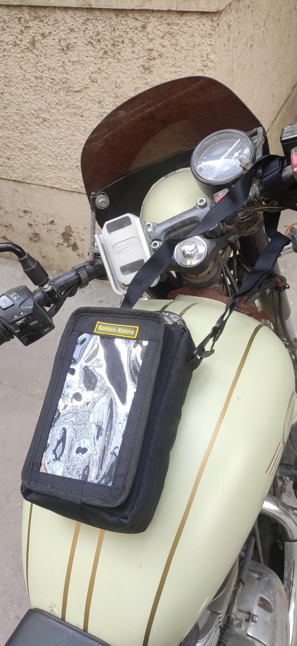 GR GOLDEN RIDERS | M POCHE | Compact & Minimalist Magnetic Tank Bag for All Motorcycles with Rain Cover, Convertible Waist/Sling Pouch