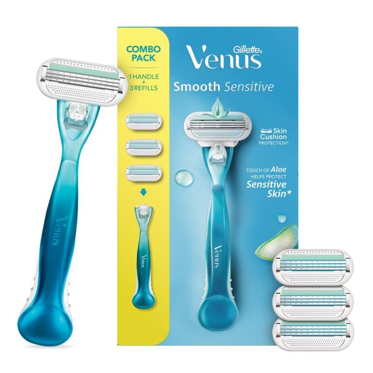 Gillette Venus Women Smooth Combo Pack | Razor Plus 3 Refills | Aloe Vera Smooth