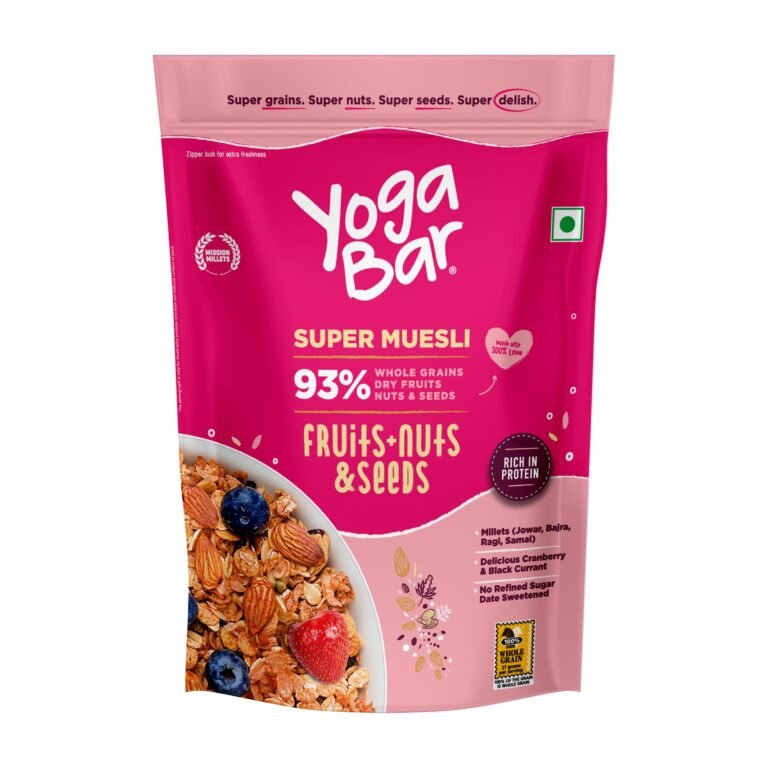 Yogabar Wholegrain Breakfast Muesli Fruits, Nuts + Seeds, 700 g (Super Saver Pack)