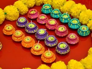 Diwali Diya | Handicraft Matki Diyas | Navratri and Diwali Wax Candles Set | Tealight for Diwalis – Dipawali,Diya for Puja and Home Decoration Light (Pack of 8, Multicolor)